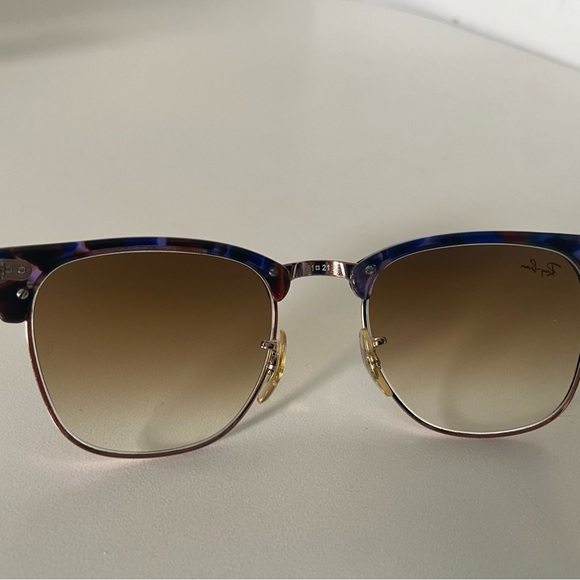 Like New Ray-Ban Sunglasses Women - Picture 4 of 6